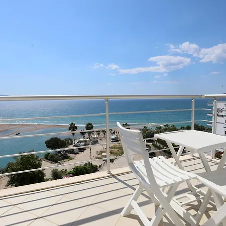 Blue Bay Apartments Sarande Exterior photo